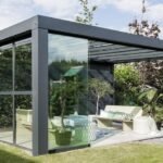 Aluminium-Pergola-with-Glass-wall